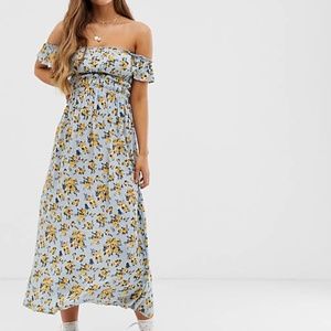 ASOS Off Shoulder Crinkle Maxi Dress In Ditsy Floral Print, Size 04